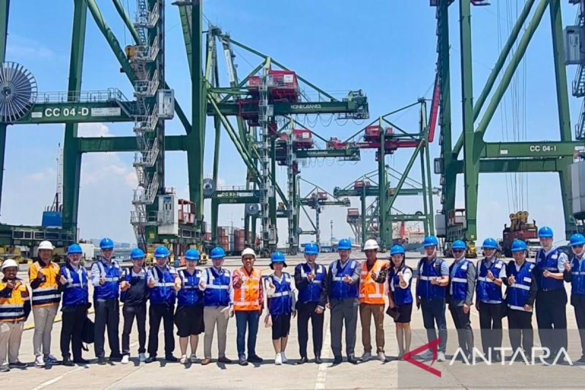 Terminal Teluk Lamong jadi percontohan bagi operator pelabuhan Vietnam