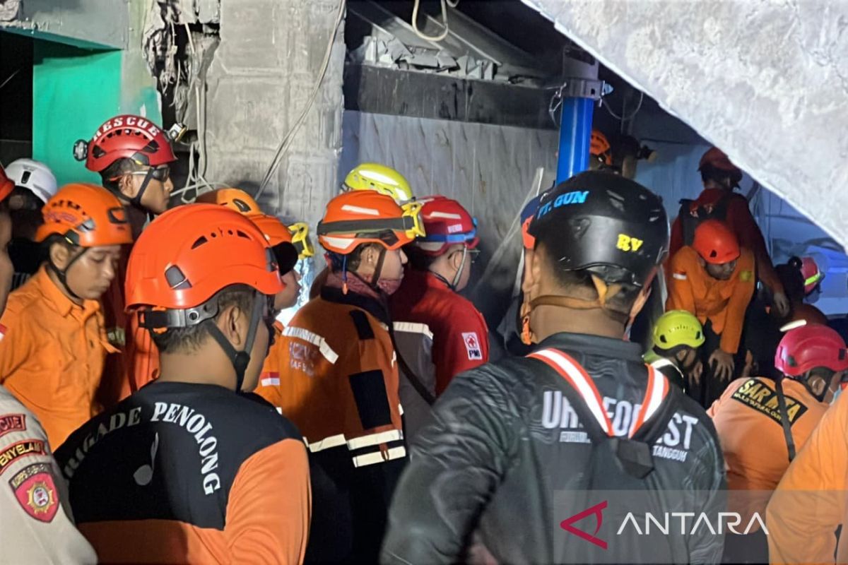 Baznas bantu Rp300 juta rekonstruksi mushala ambruk di ponpes Sidoarjo