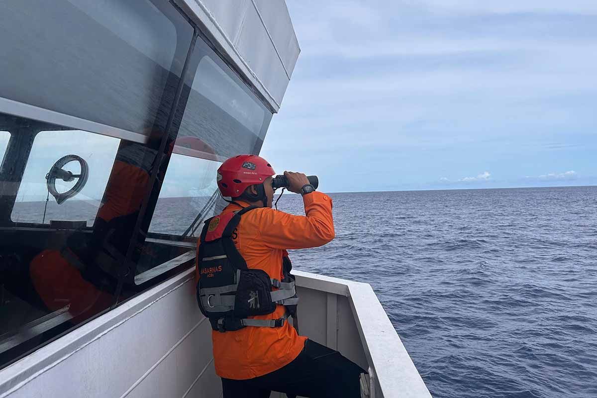Tim SAR hentikan pencarian WNA China jatuh ke laut