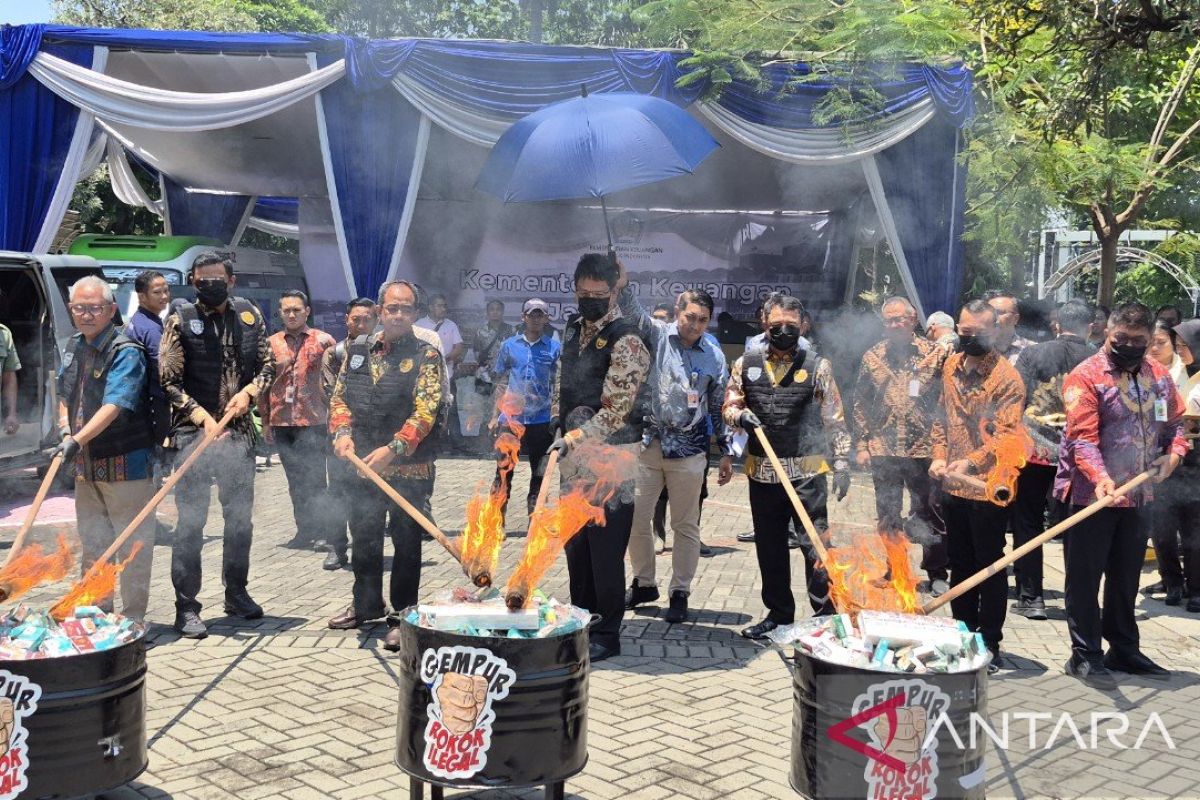 Menkeu tegaskan penindakan rokok ilegal untuk jaga pasar