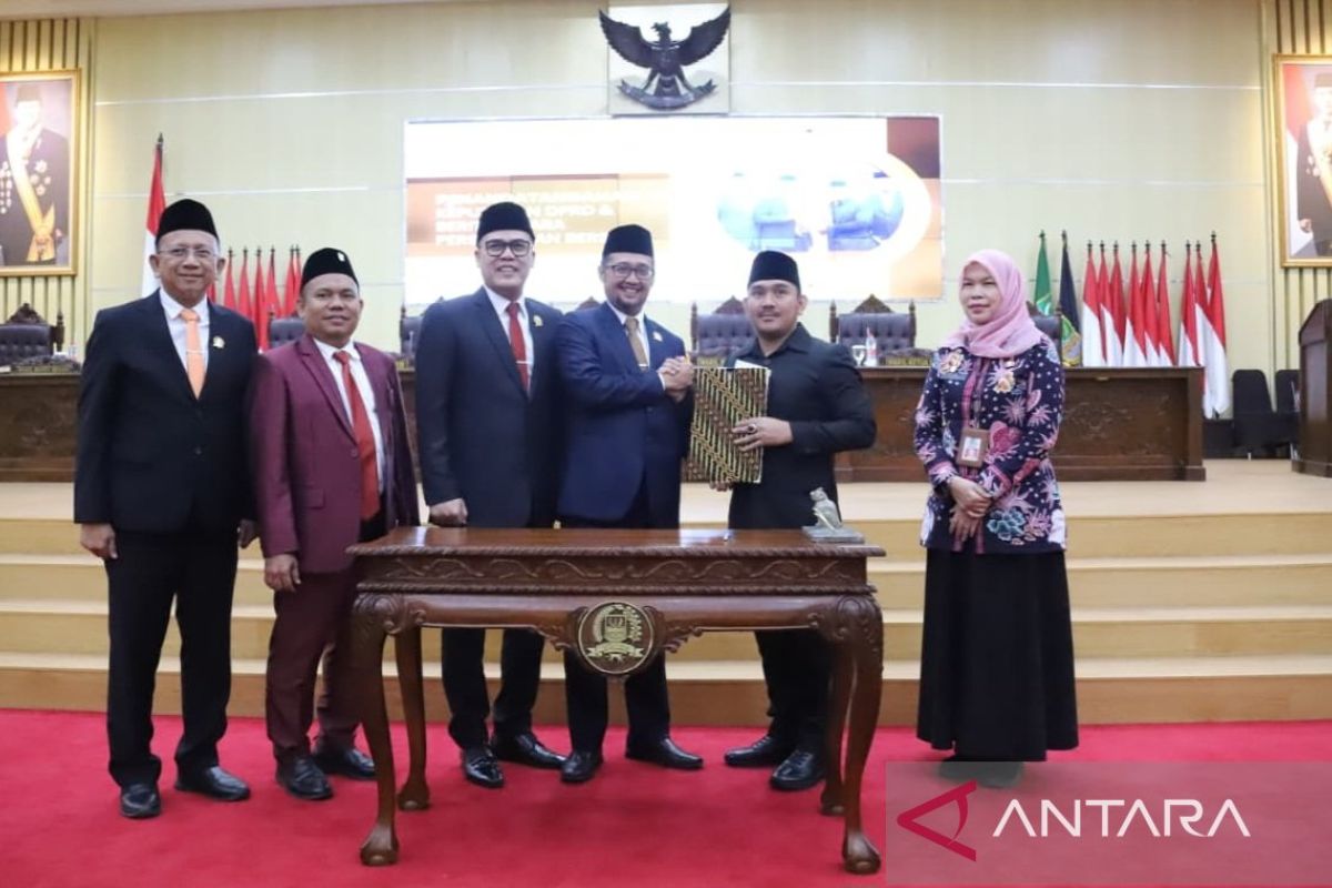 DPRD Bekasi tetapkan standar ganda proyeksikan keuangan daerah