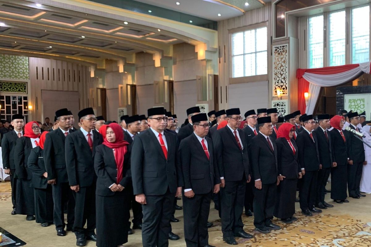 Wako Jambi lantik sembilan pejabat eselon II untuk penyegaran kinerja