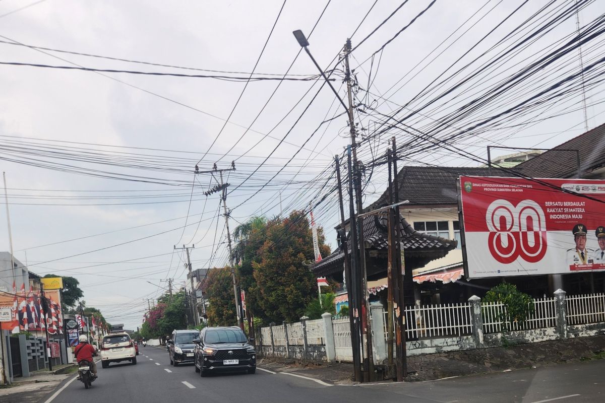 Pemkot Palembang targetkan segera perbaiki 3.625 lampu penerangan jalan