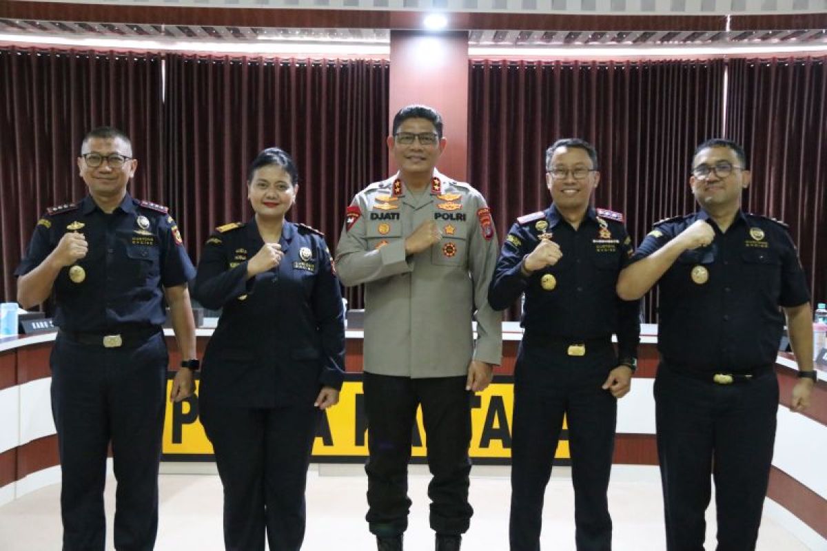 Kapolda Kaltara Terima Kunjungan Kepala Bea dan Cukai Kaltimtara
