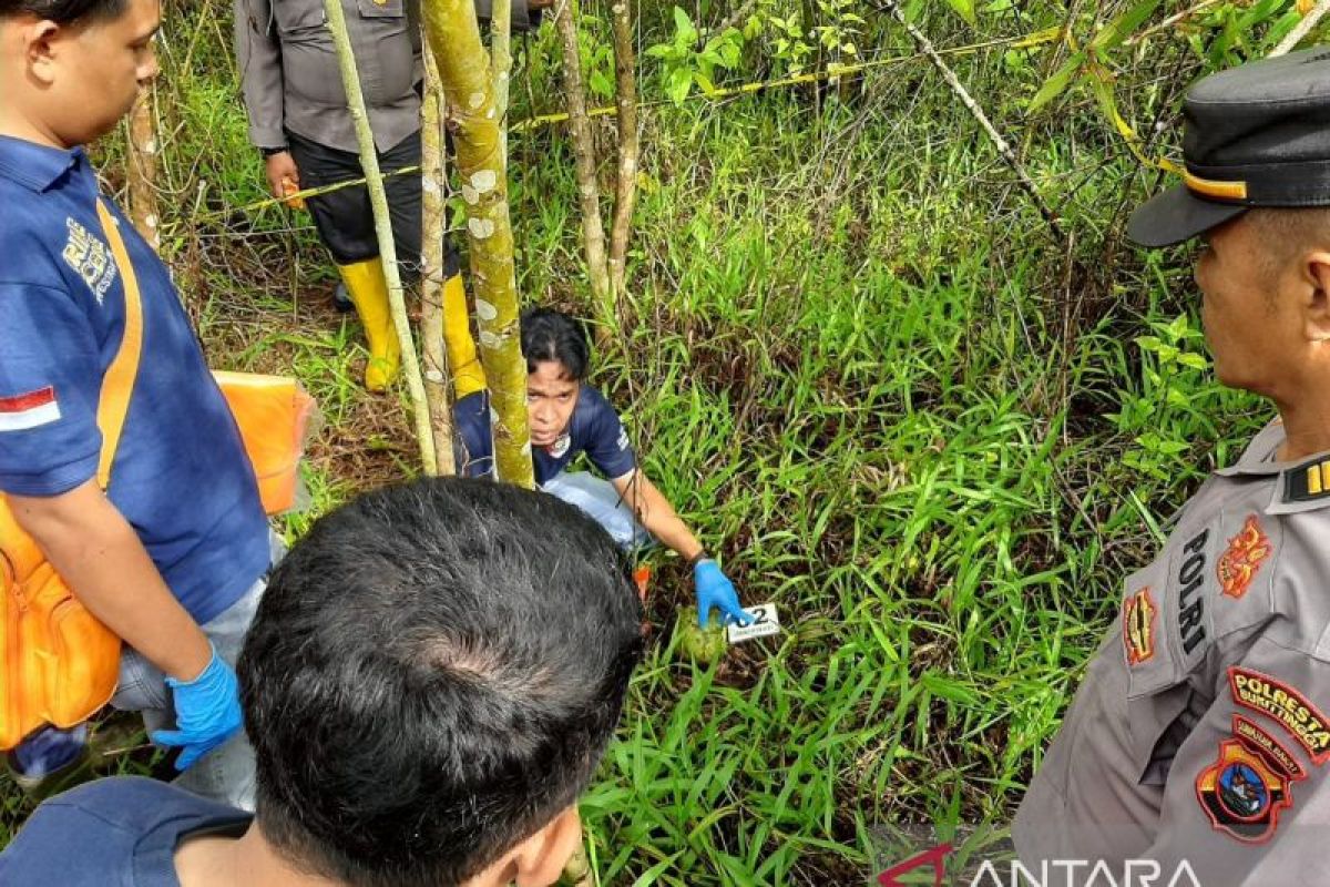 Polisi evakuasi penemuan kerangka kepala manusia di Agam