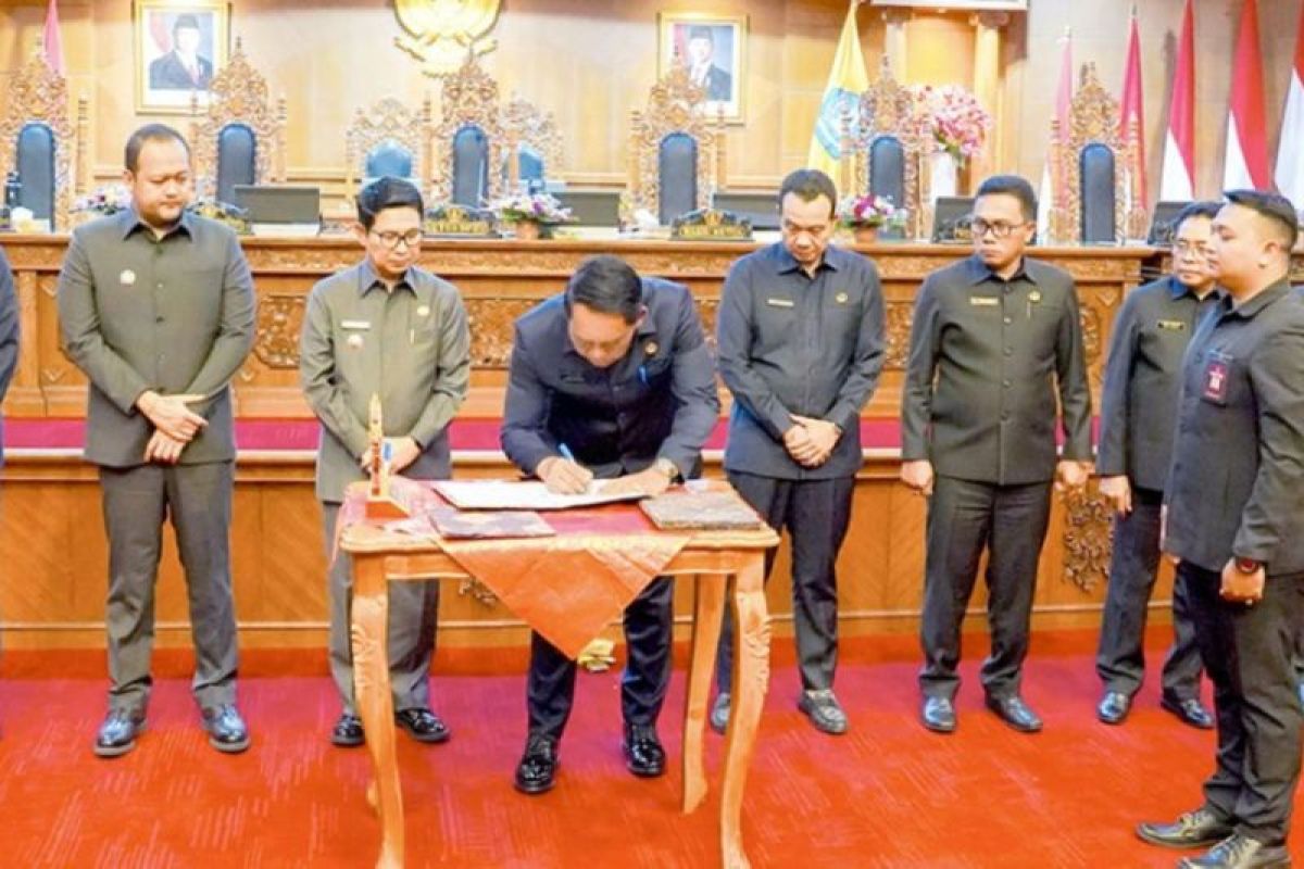 Bupati Badung dan DPRD Sepakati Dokumen Penganggaran Daerah dan 2 Ranperda
