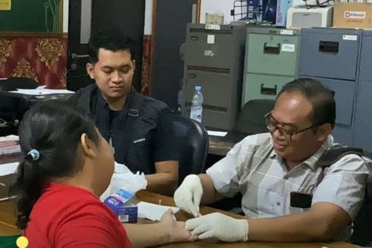 Empat PSK di Madiun terindikasi positif HIV