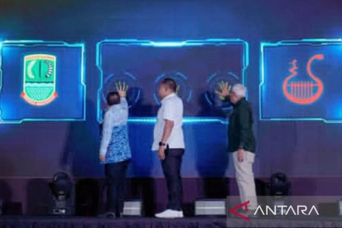 Wabup Karawang Buka Festival Pop Singer HAPMI Jabar 2025