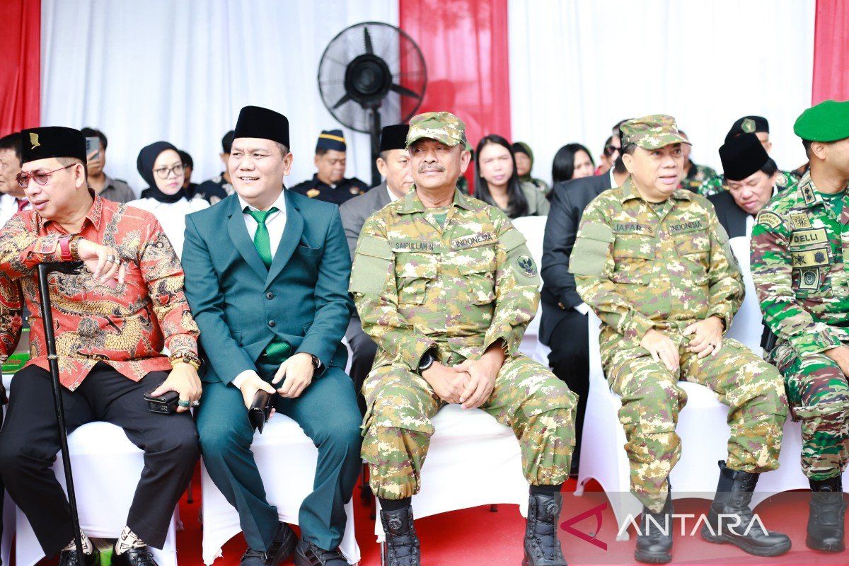 Bupati Madina hadiri HUT ke-80 TNI di Medan, pameran alutsista jadi magnet warga