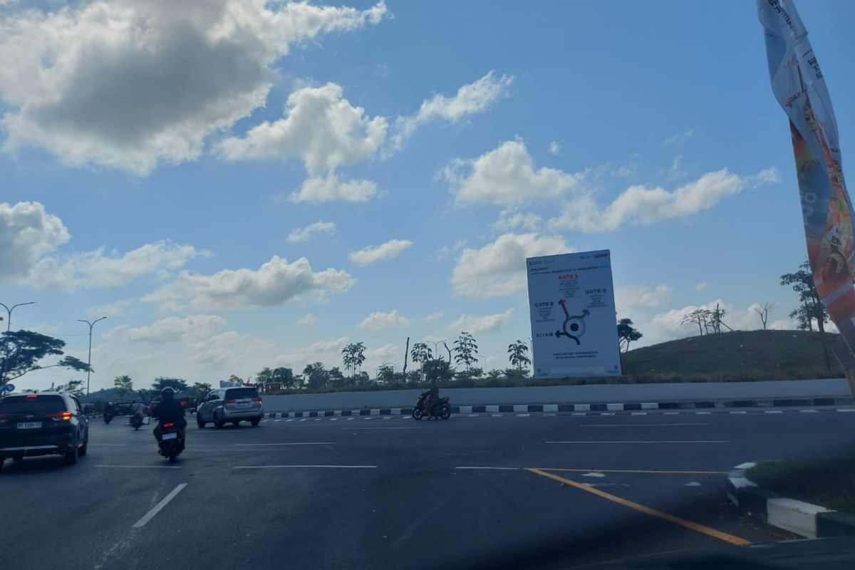 Lalu lintas kendaraan mulai ramai jelang race MotoGP Indonesia