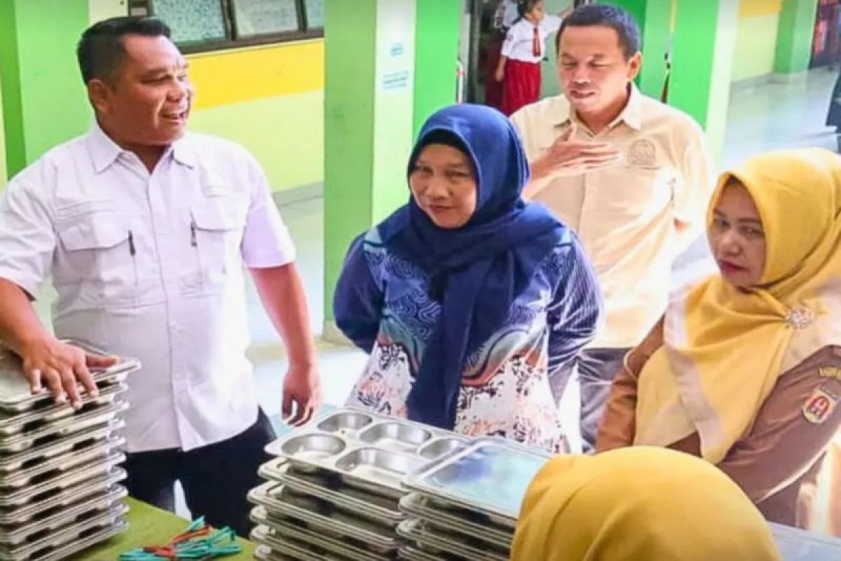 DPRD Banjarbaru kunjungi sekolah pastikan program MBG berjalan baik