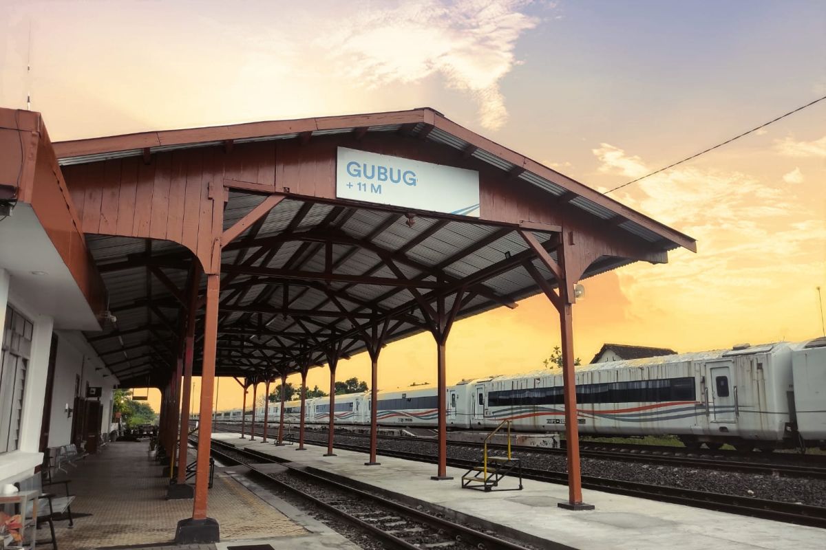 Stasiun Gubug: Nadi Konektivitas Lokal yang Terus Melayani Masyarakat Grobogan