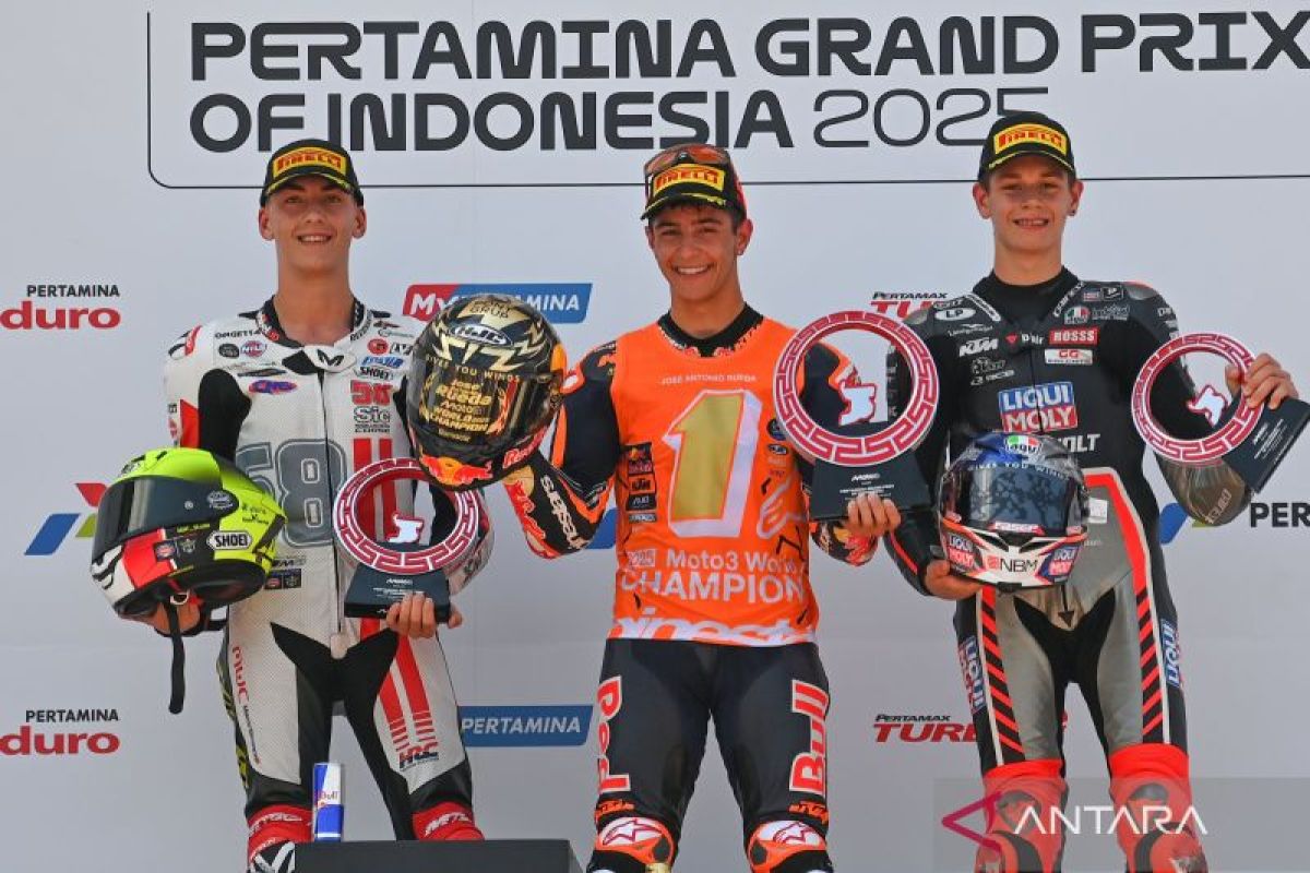 Jose Rueda amankan titel juara dunia Moto3 2025 di Sirkuit Mandalika