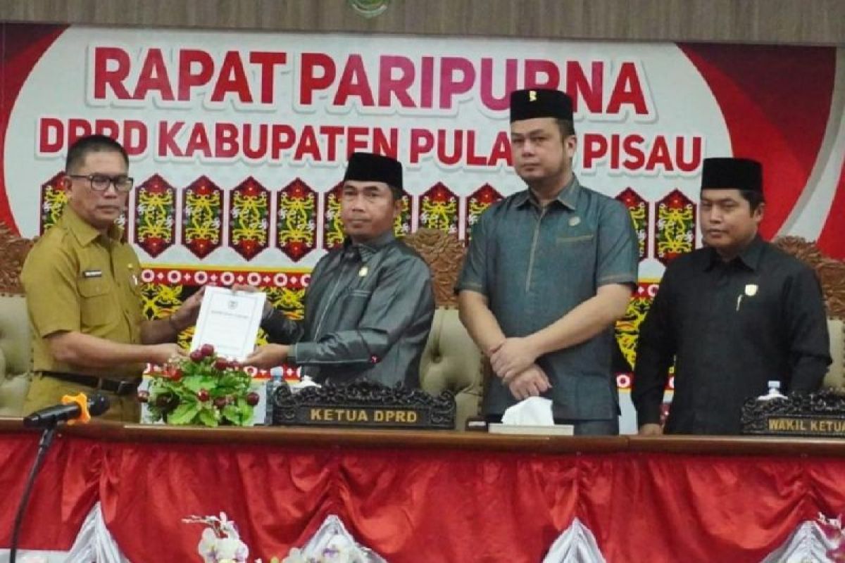 Pemkab Pulang Pisau sampaikan pendapat terkait raperda inisiatif DPRD