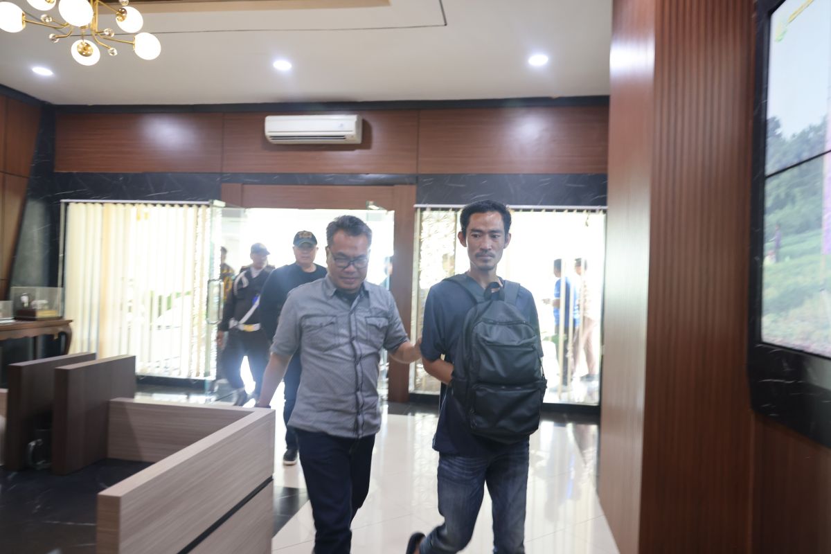 Kejati Banten tangkap buronan kasus kredit fiktif bank di Pandeglang