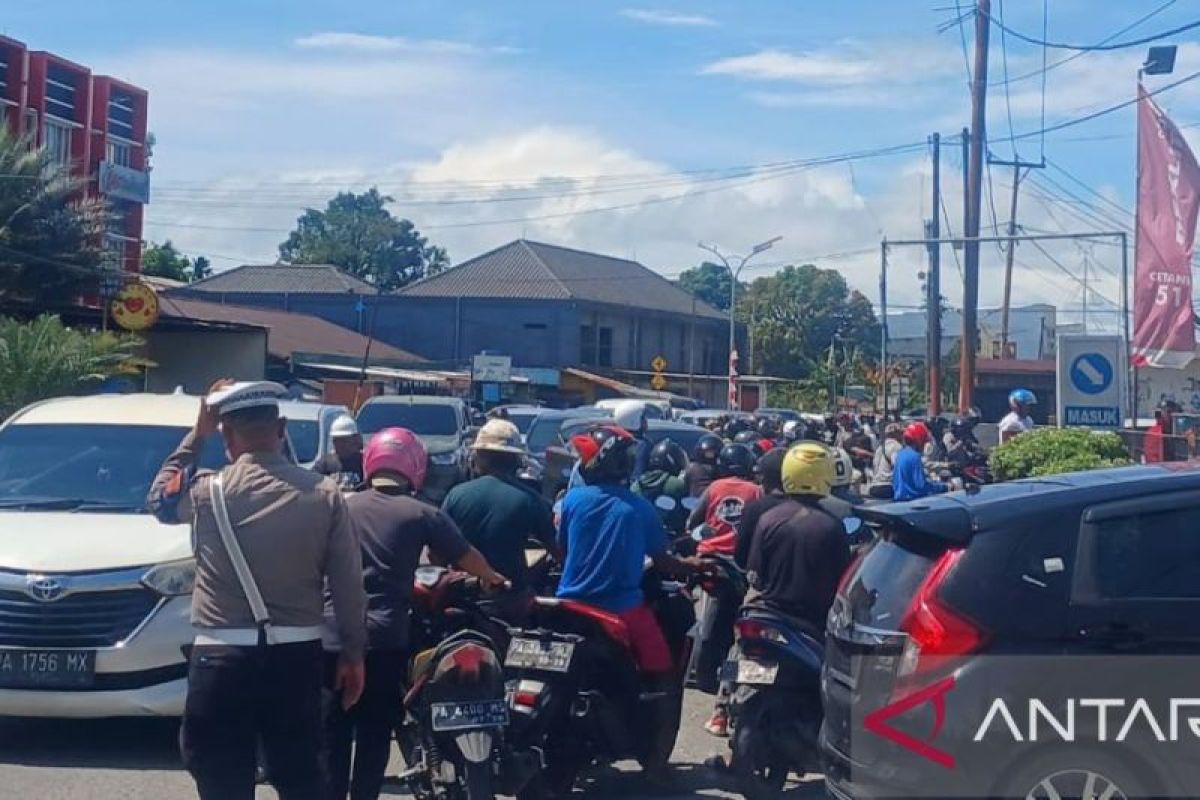 Bupati Mimika perintahkan Satpol PP razia penjual BBM eceran