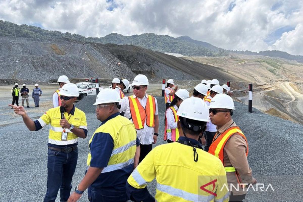 Imigrasi temukan indikasi pelanggaran usai periksa 1.698 TKA di NTB