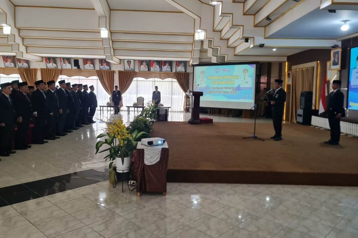 Bupati HSS ingatkan jabatan bukan sekedar kehormatan tapi amanah