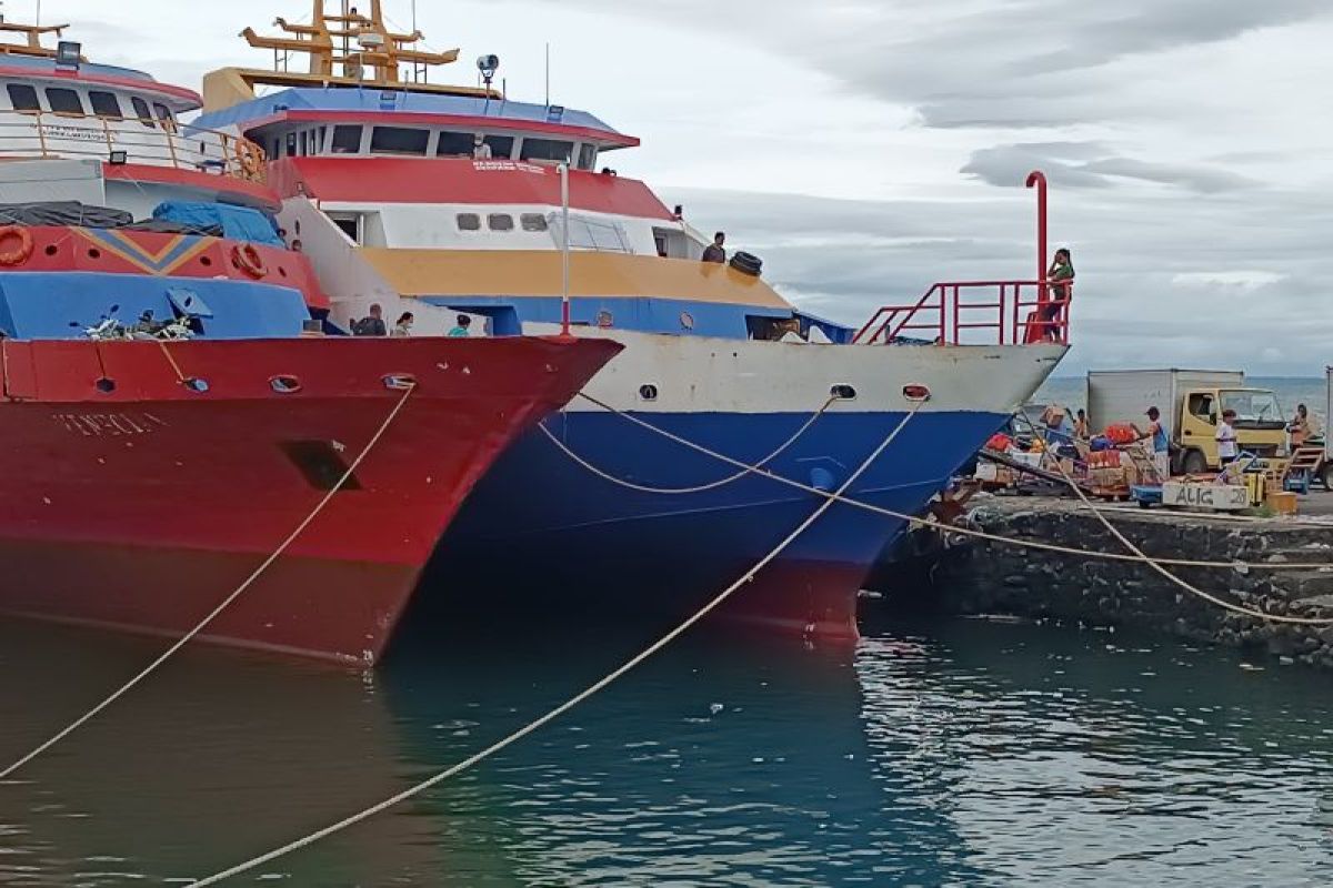 Tinggi gelombang perairan di Sulut capai 2,5 meter