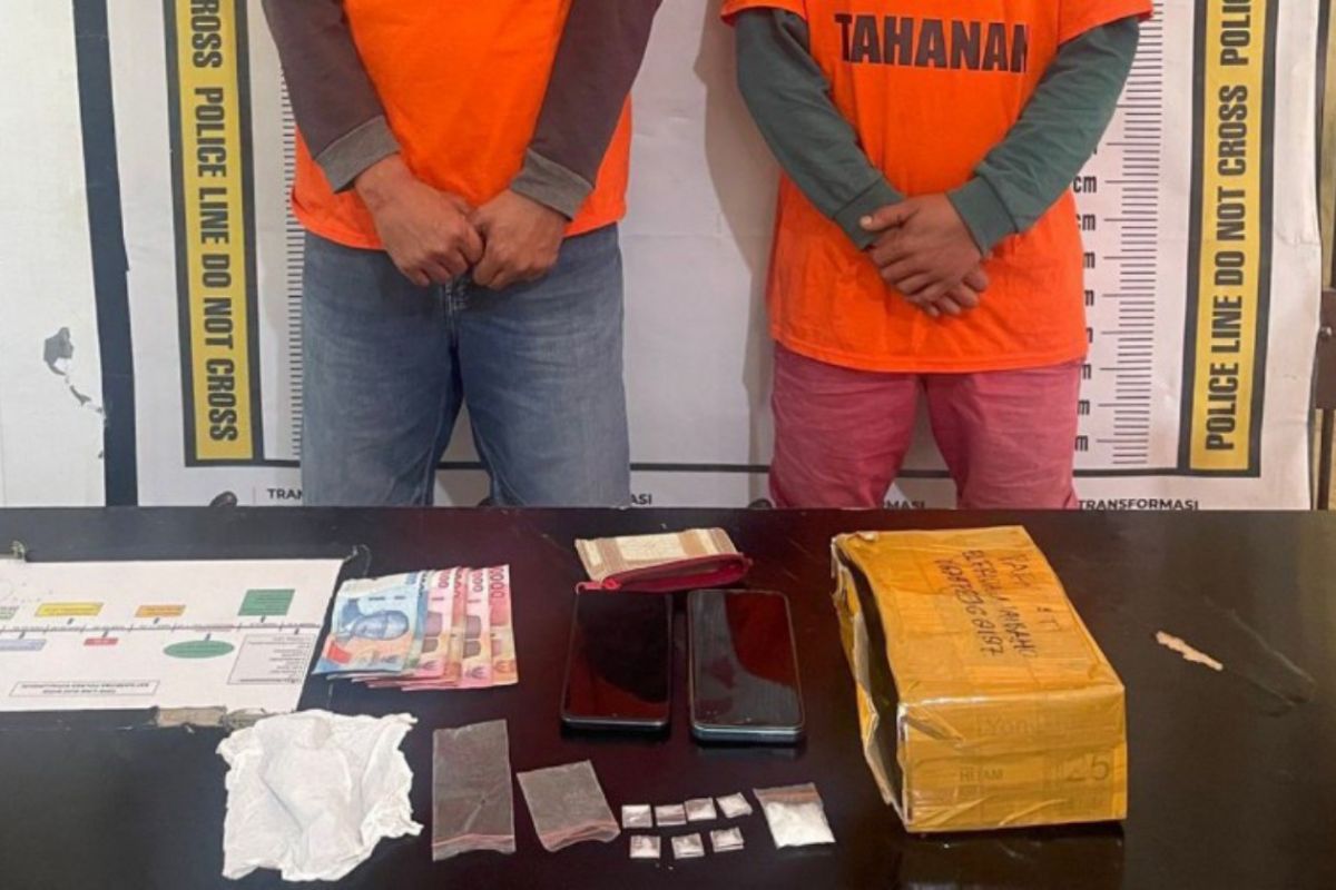 Polres Simalungun ungkap jaringan narkoba di Parapat, dua pemuda diamankan