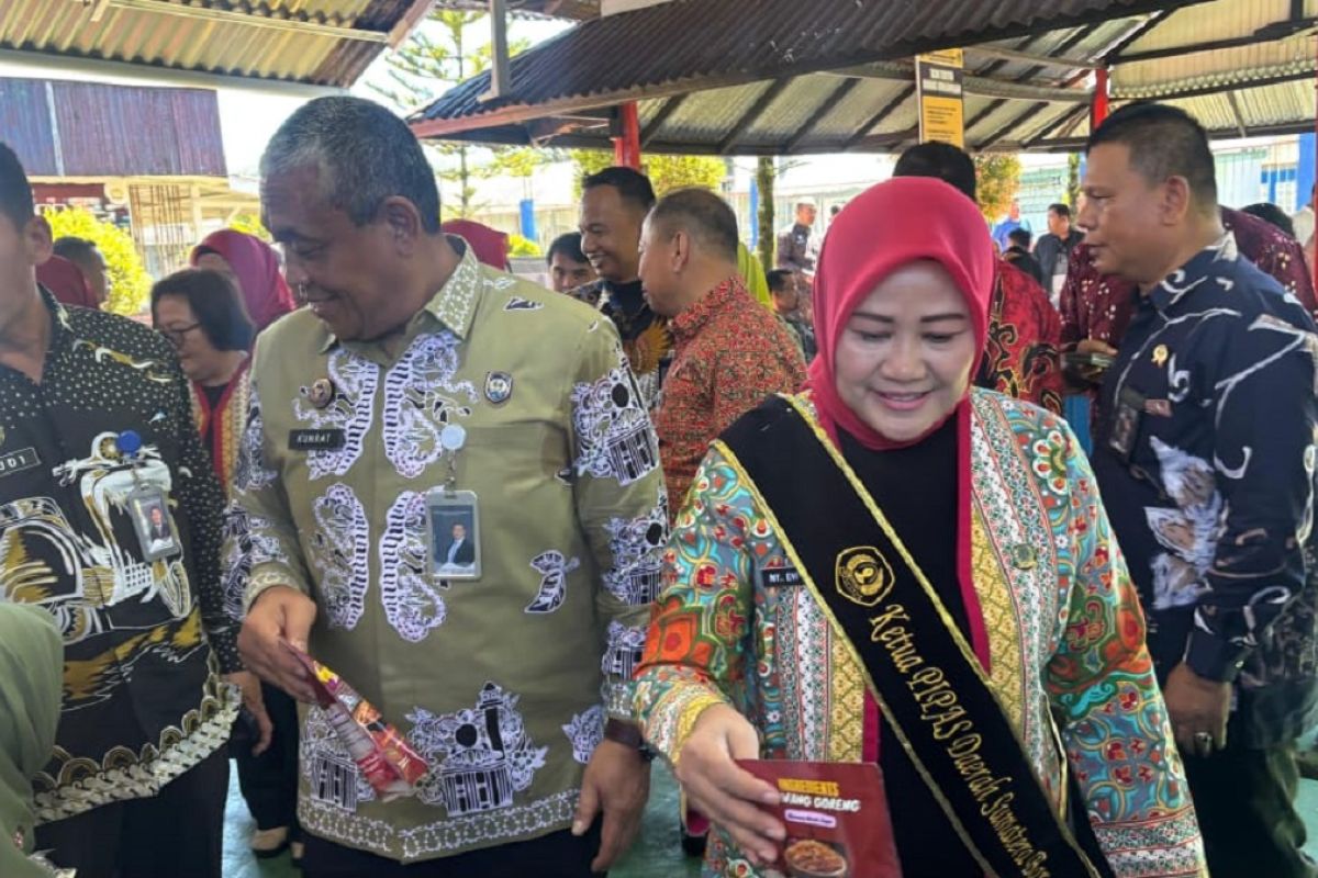 Lapas Alahan Panjang tampilkan produk UMKM Bawang Goreng di Festival Hasil Karya Warga Binaan se-Lapas dan Rutan di Lapas Kelas IIB Payakumbuh