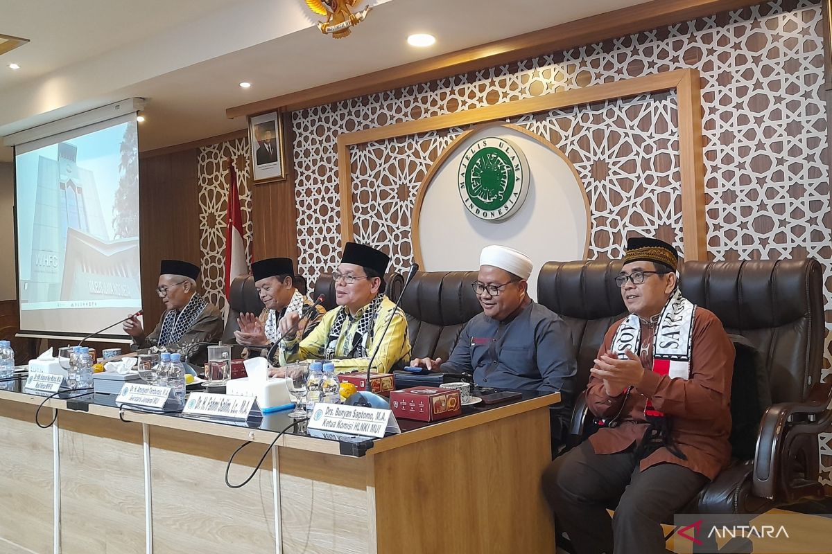 MUI respons kasus Ponpes Al Khoziny, dorong evaluasi gedung pesantren