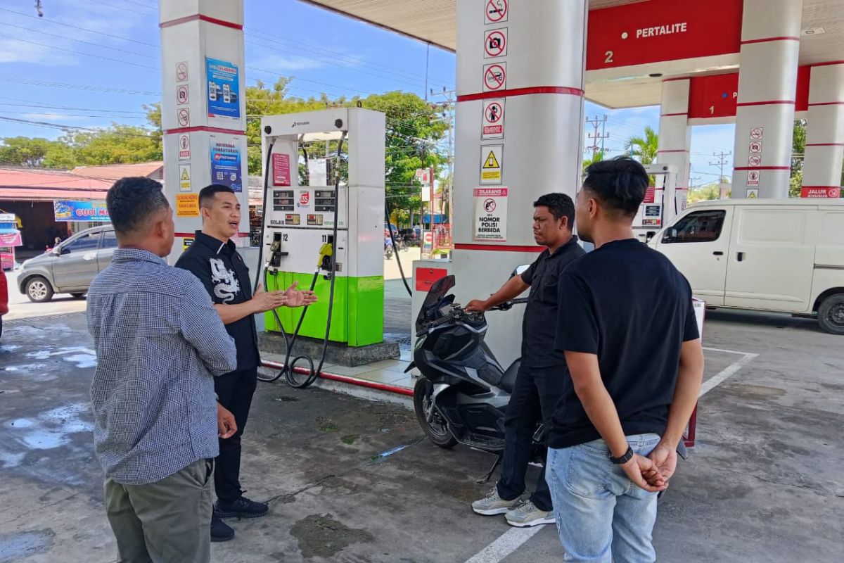 Polres Parigi Moutong lakukan pengawasan SPBU Kampal terkait antrean solar