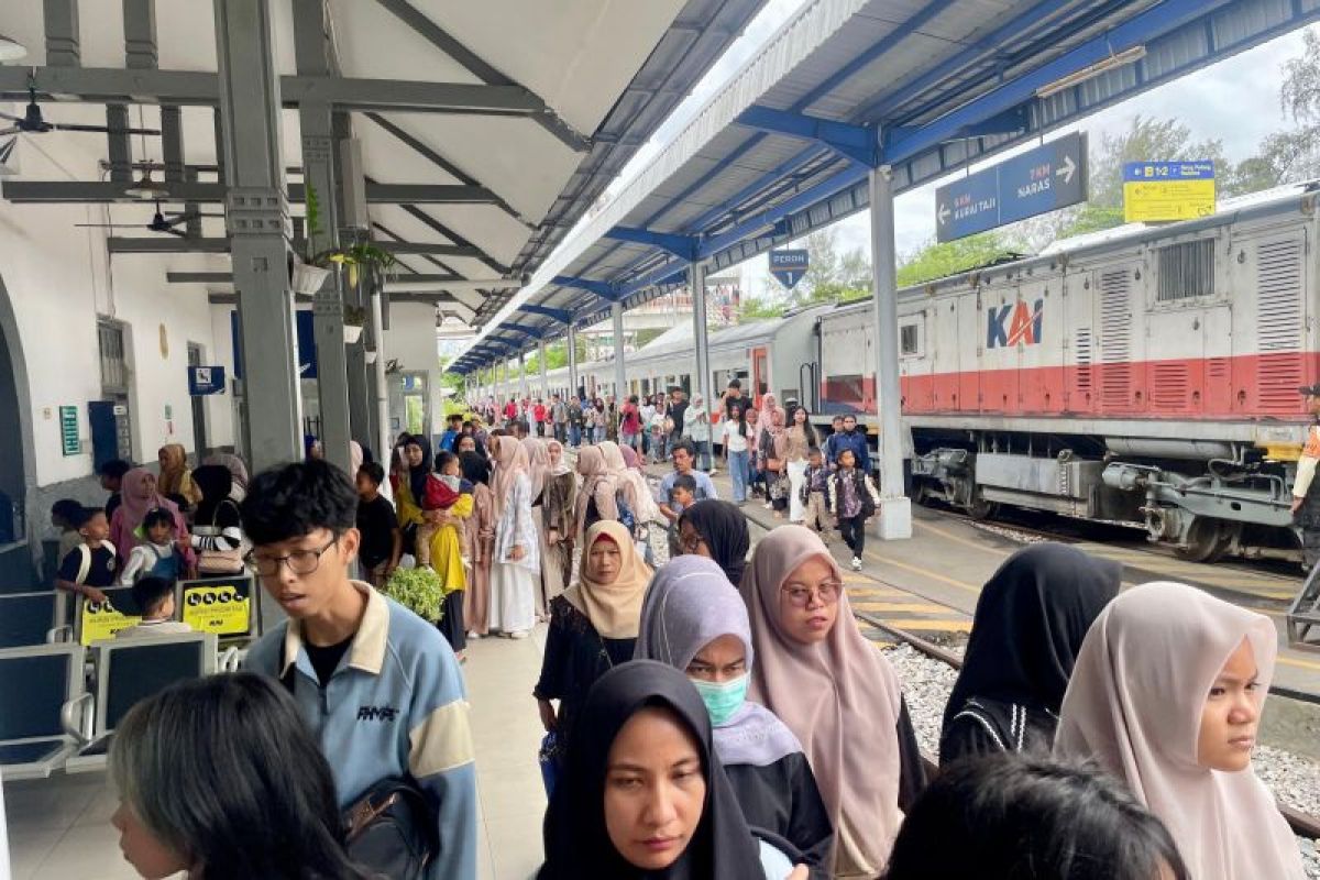 KAI Divre II Sumbar layani 1,4 juta penumpang hingga triwulan III 2025