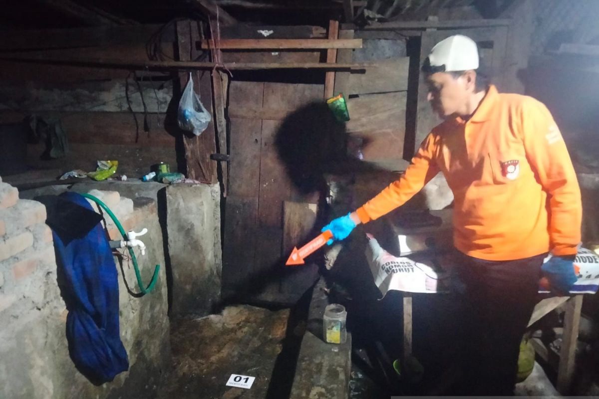 Alami gangguan kejiwaan, anak bunuh ayah kandung di Malalak Agam