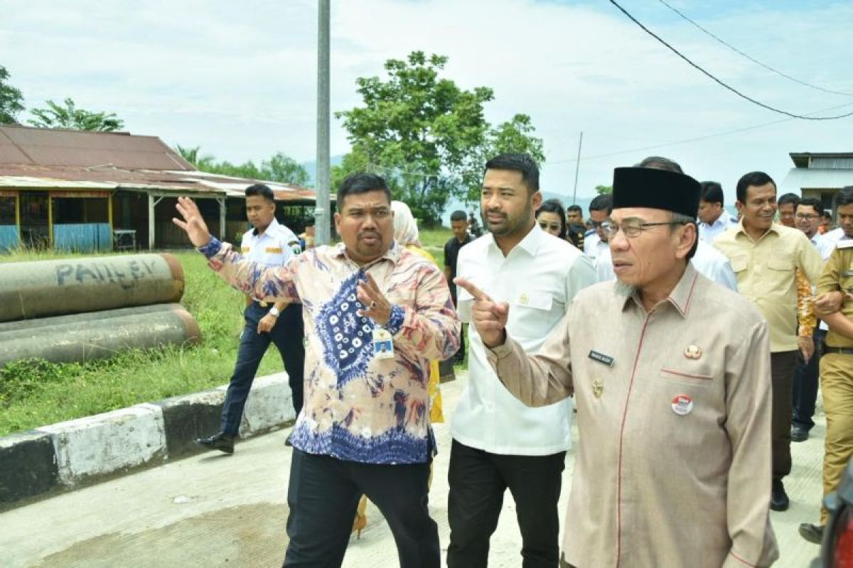 Wawako Maigus Nasir dampingi Anggota Komisi V DPR RI, Zigo Rolanda tinjau progres revitalisasi PPS Bungus