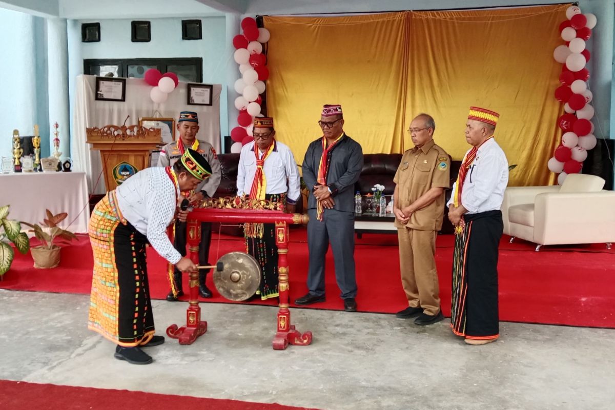 Pemkab Matim luncurkan Perbub expo pendidikan dan laman Dinas PKO