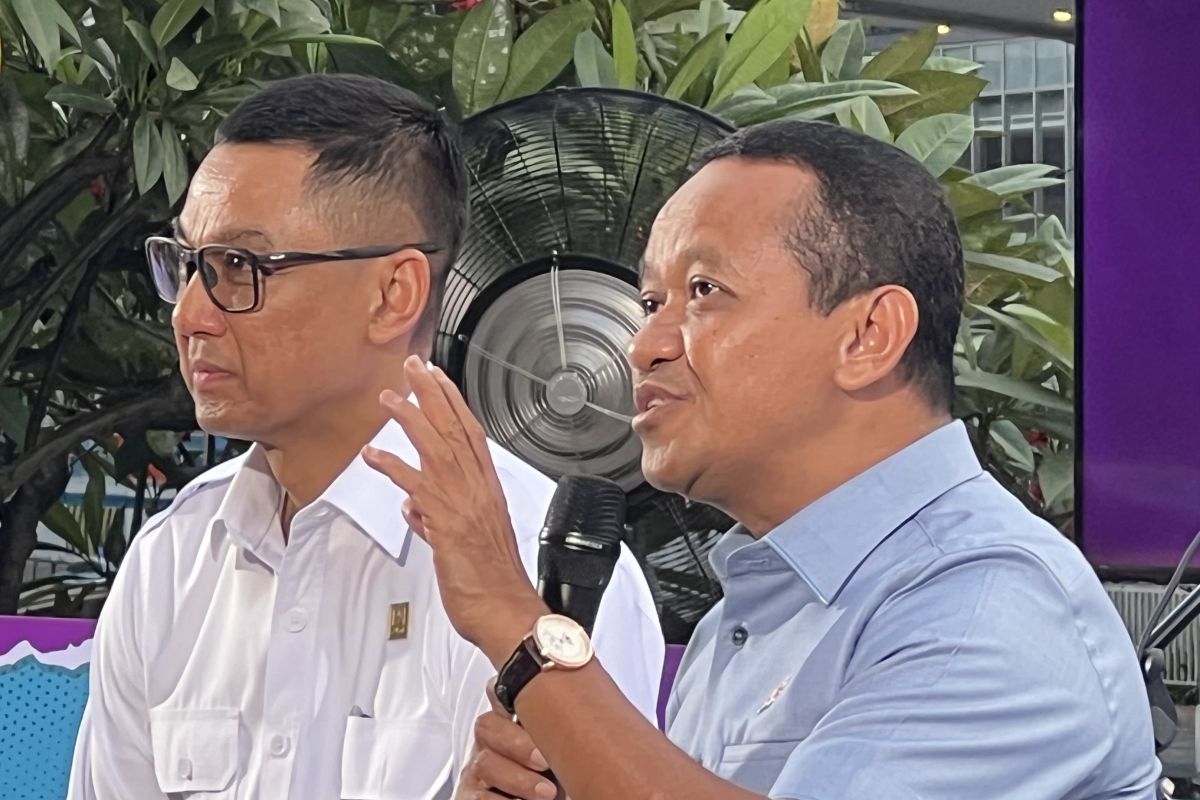 Minister signs regulation to boost waste-to-energy projects