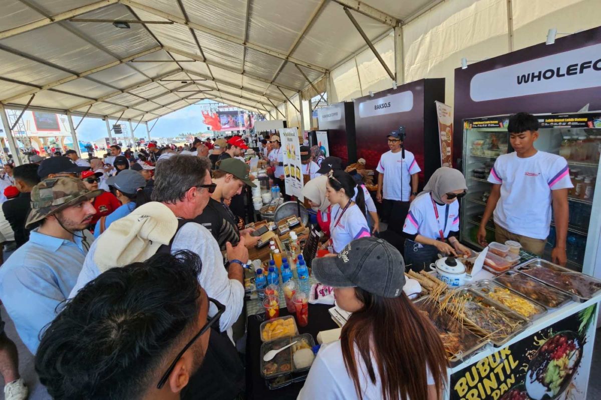 Ramaikan MotoGP, Pertamina Patra Niaga ajak UMKM citra rasa nusantara dan kriya