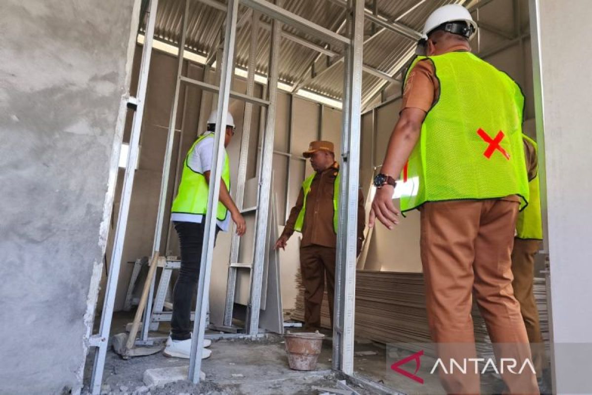 Pemkab Manokwari percepat bangun huntara nelayan Borobudur
