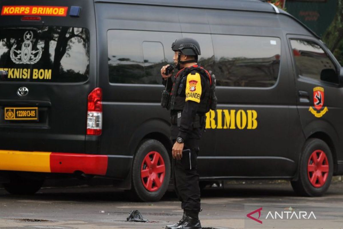 Polisi bentuk tim untuk ungkap teror bom di sekolah internasional