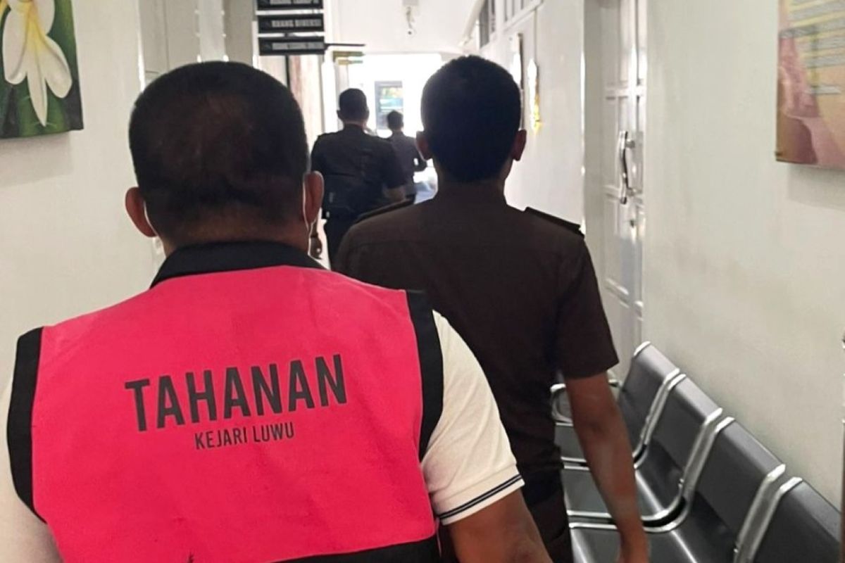 Tiga perangkat desa di Luwu jadi tersangka korupsi dana desa