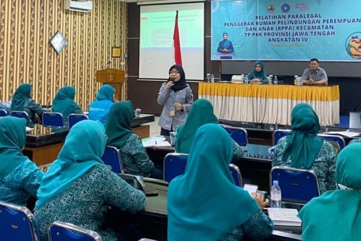 Kemenkum Jateng latih paralegal, perkuat perlindungan perempuan - anak