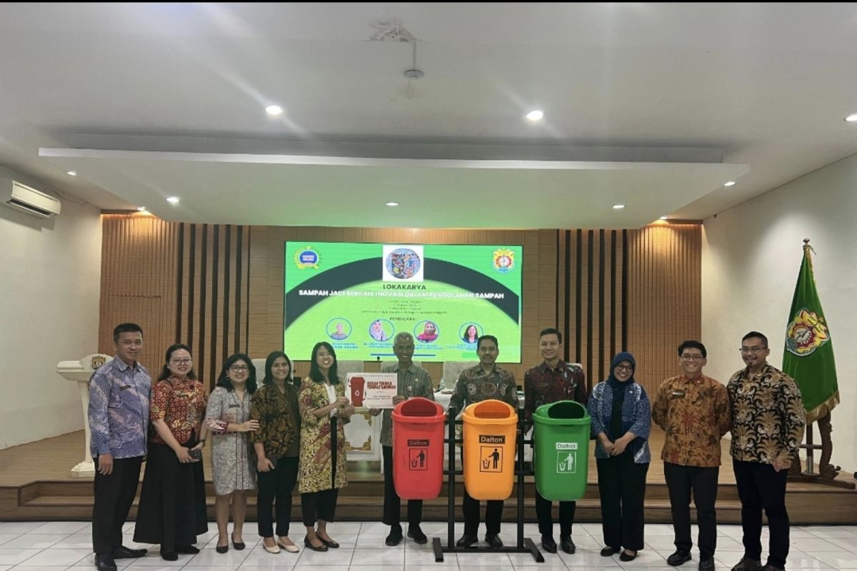 Kemlu dorong inovasi pengolahan sampah di Kendal