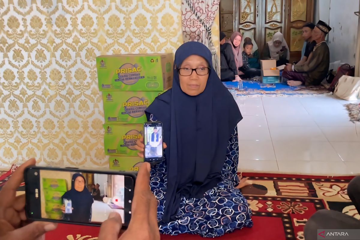 Ibu kandung santri Al Khoziny kenang putranya yang ingin jadi ulama