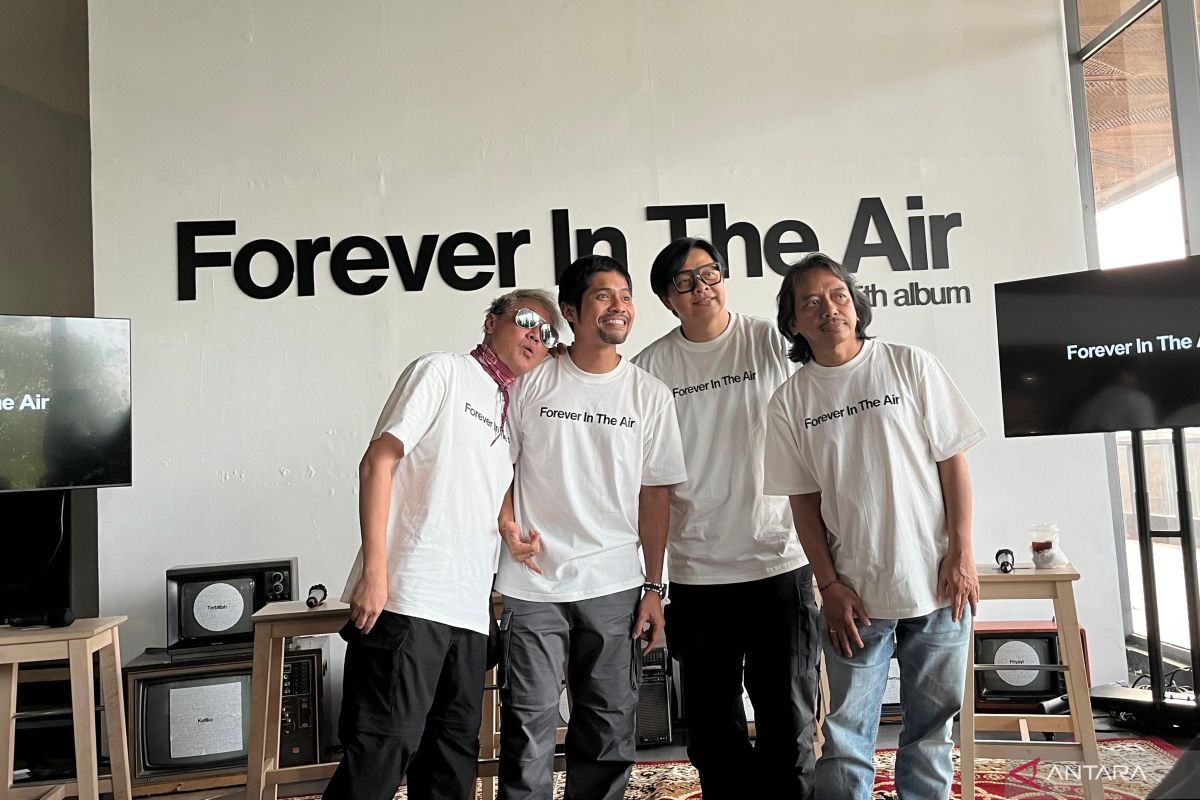 GIGI rilis album ke-25 "Forever In The Air"
