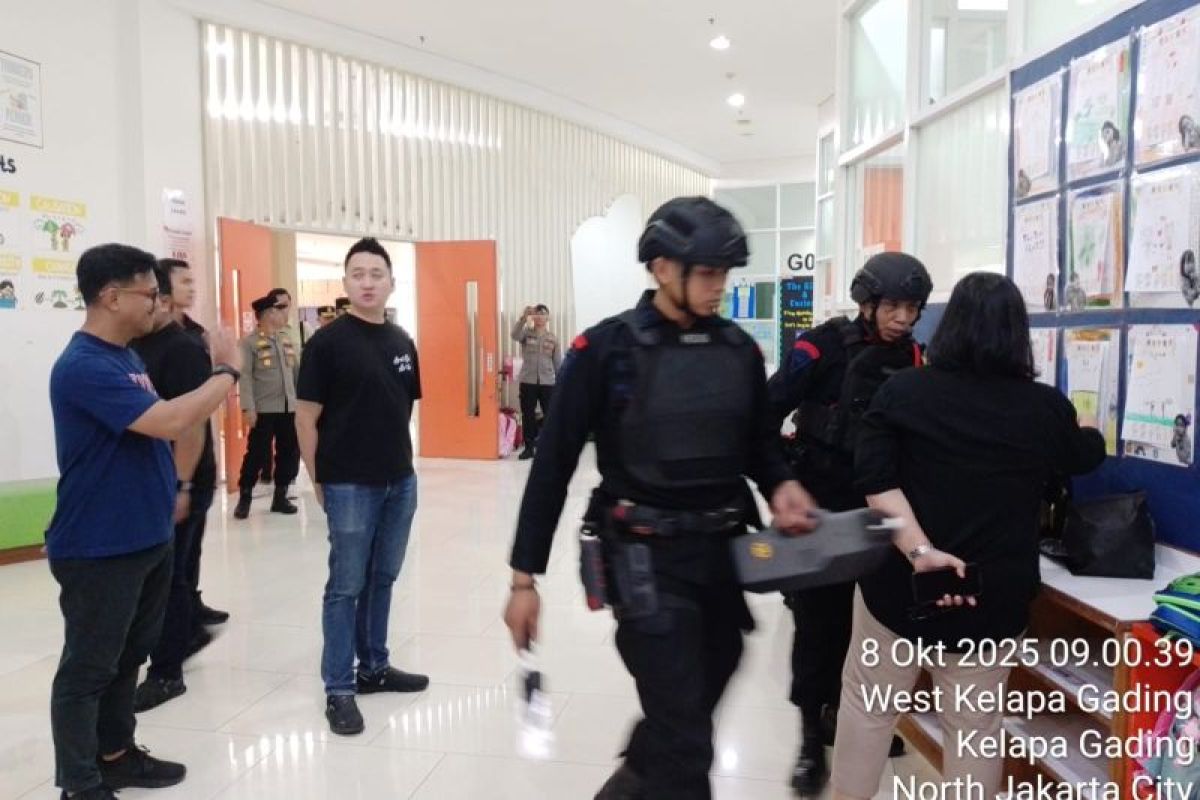 Kriminal kemarin, teror bom sekolah hingga TNI gagalkan pencurian