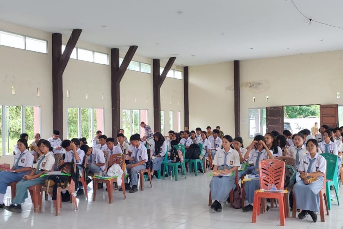 Kemenag Bengkayang memperkuat moderasi beragama di kalangan pelajar