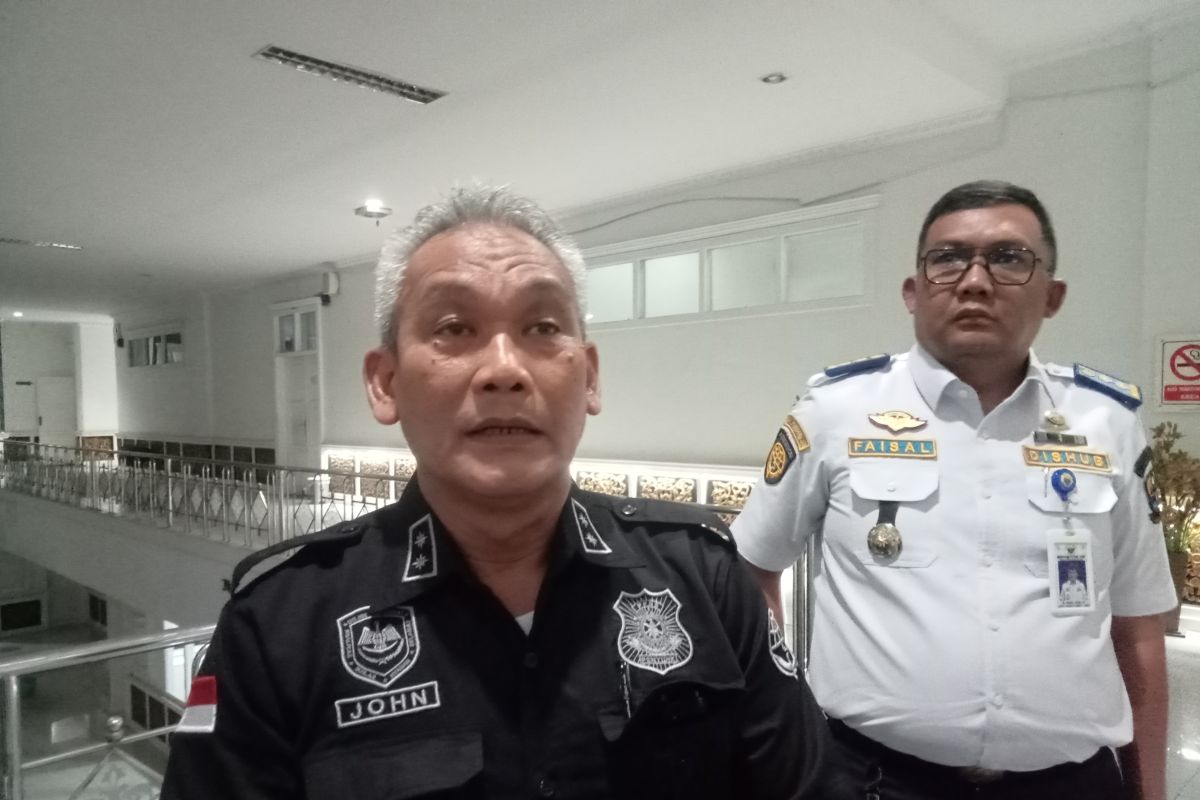 Dishub Jambi  larang beban muatan truk sawit melebihi ketentuan