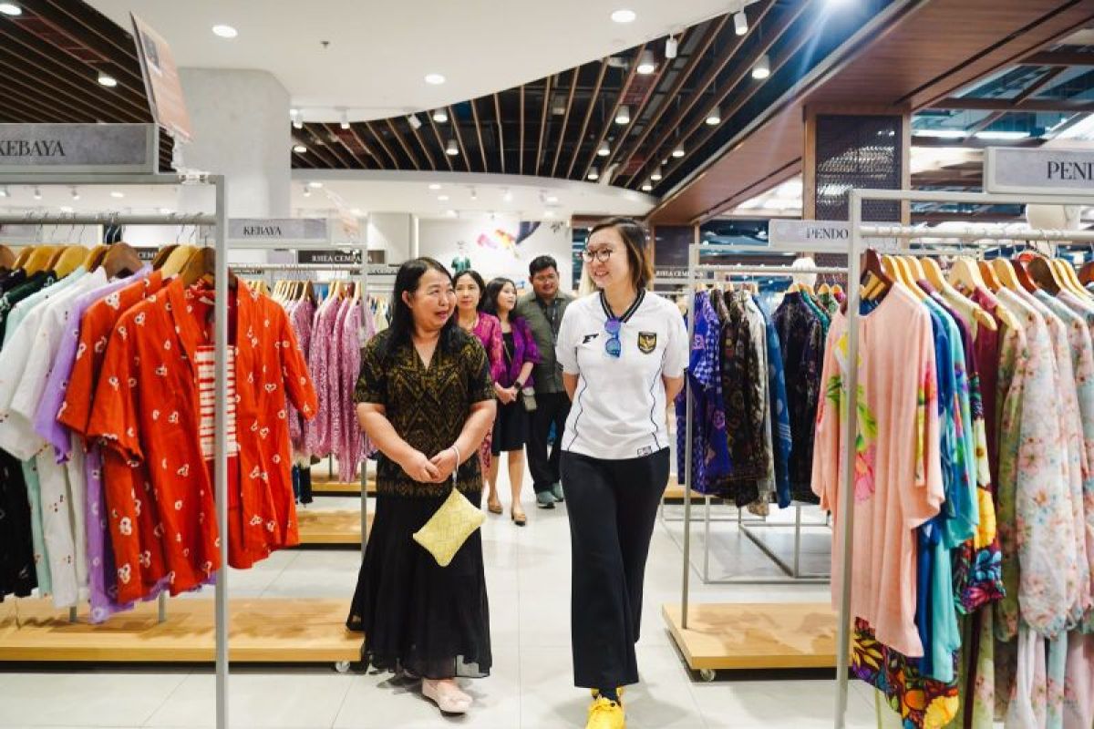 Wamenekraf ingin produk lokal ekraf jadi mesin pertumbuhan ekonomi