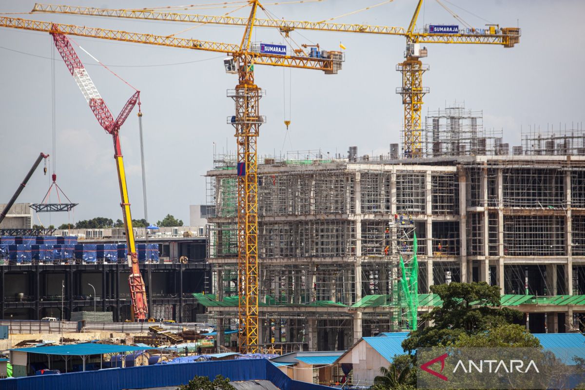 Realisasi investasi dalam negeri cetak rekor tertinggi dalam 18 tahun