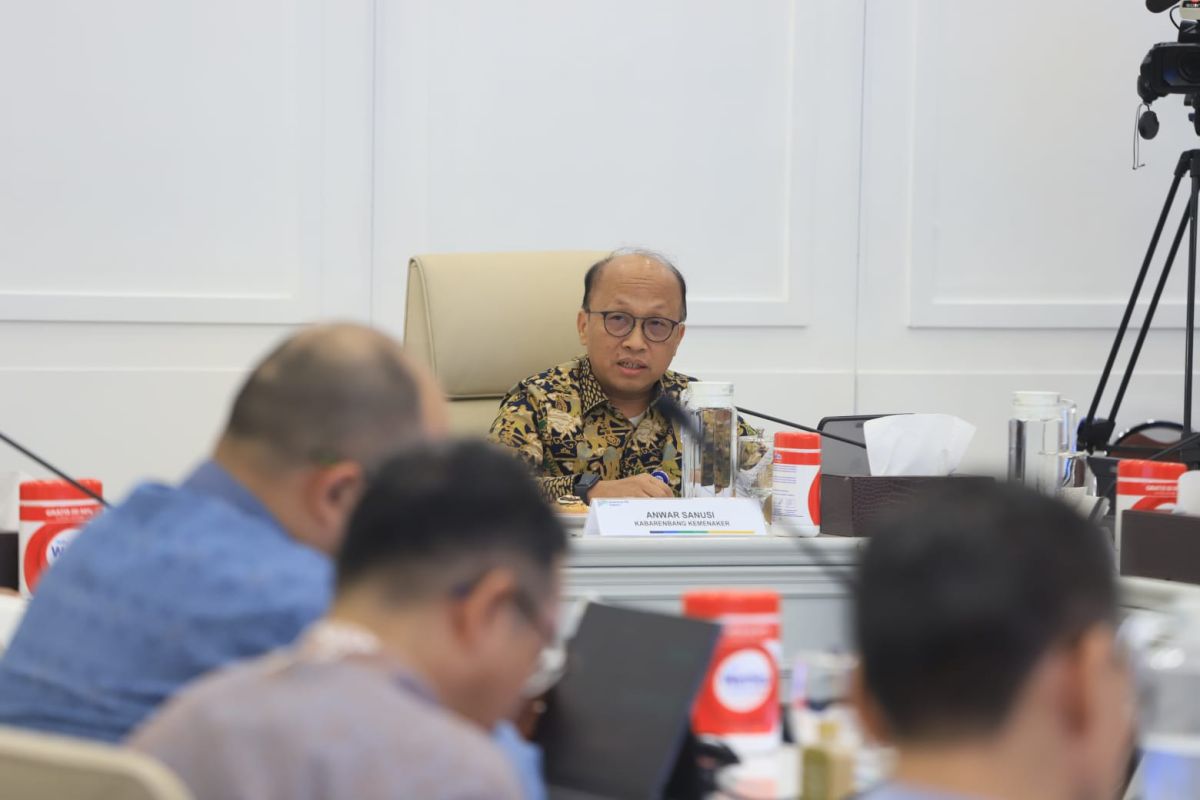 Kemnaker pacu transformasi ketenagakerjaan menuju ekonomi hijau