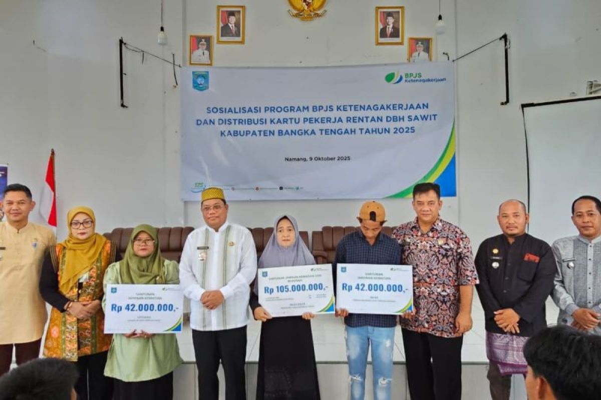 BPJS Ketenagakerjaan Pangkalpinang serahkan santunan Rp189 juta kepada 3 ahli waris di Bangka Tengah