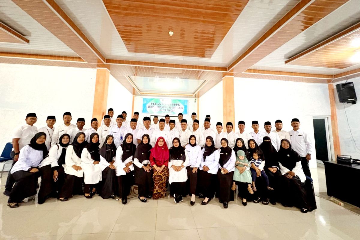 51 orang tenaga pendamping sosial di Pasaman resmi jadi PPPK Kemensos RI