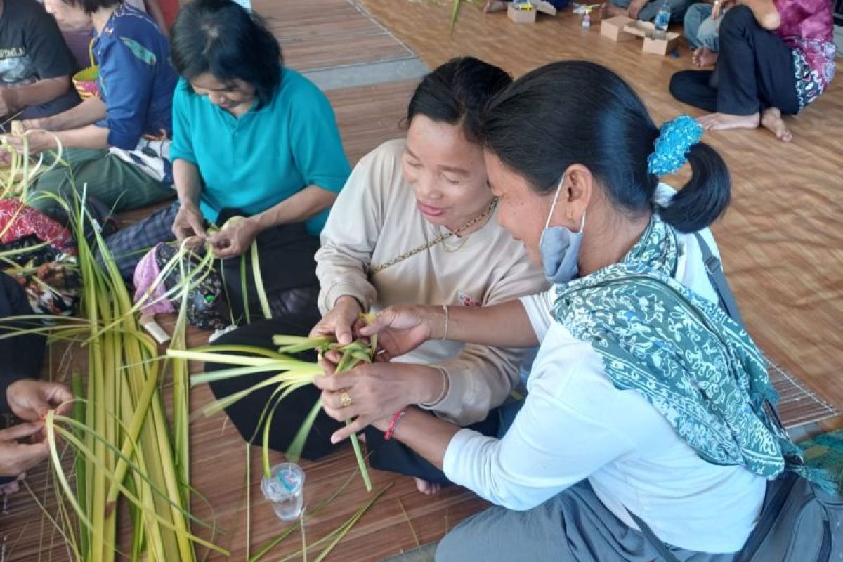 Menjaga Nafas Budaya untuk Aruh Adat Dayak Meratus Halong Balangan