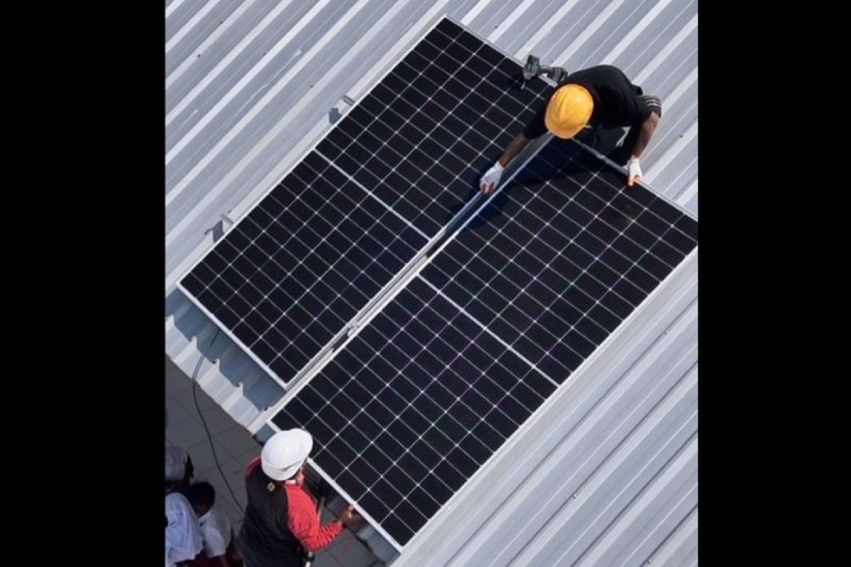 PLN hadirkan SuperSUN di Pulau Batun, dukung akses listrik dan transformasi pendidikan di daerah terpencil